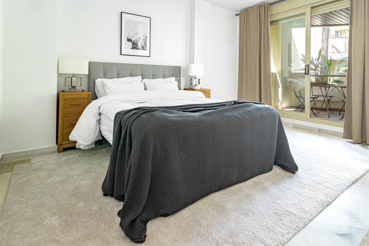 Fa- Luxury 2 Bedroom Apt Fuente Aloha Marbella Eksteriør billede