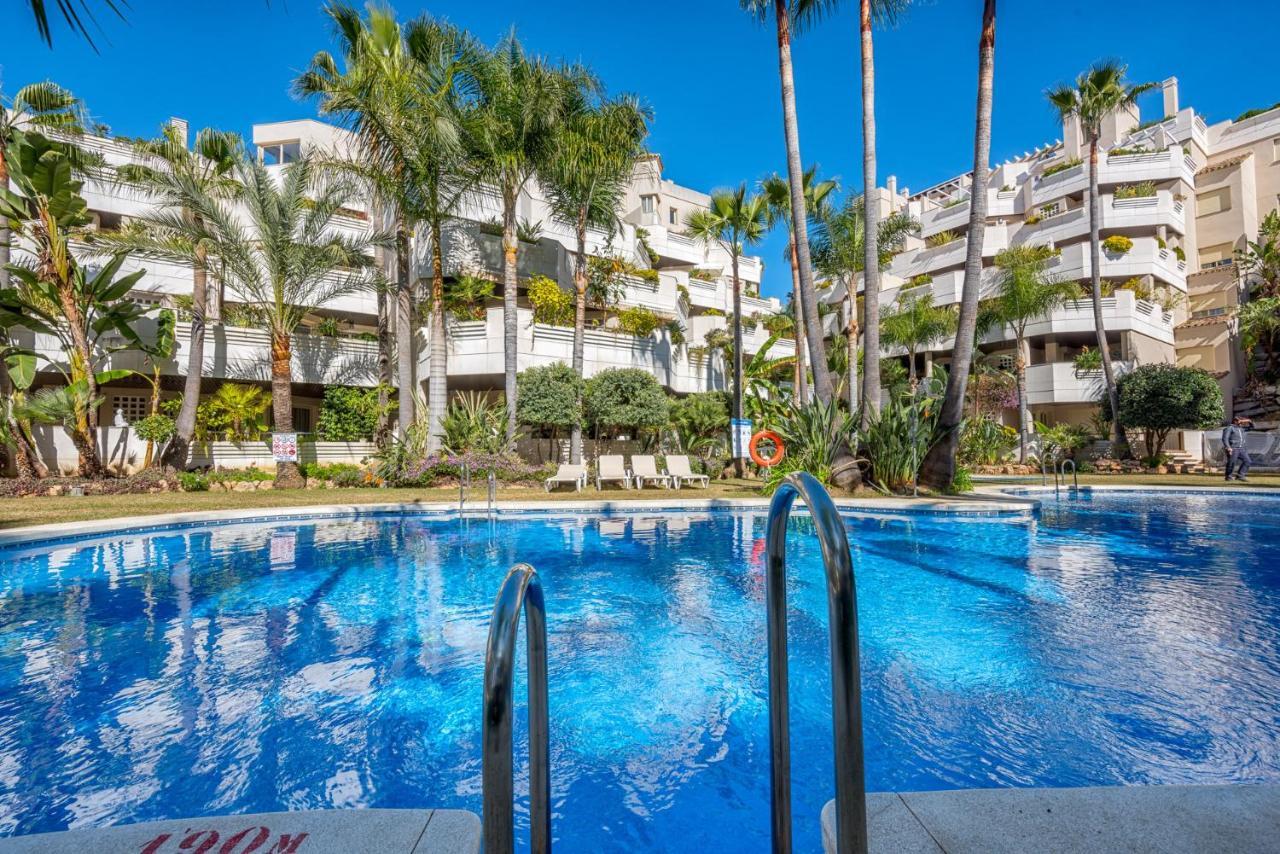 Fa- Luxury 2 Bedroom Apt Fuente Aloha Marbella Eksteriør billede