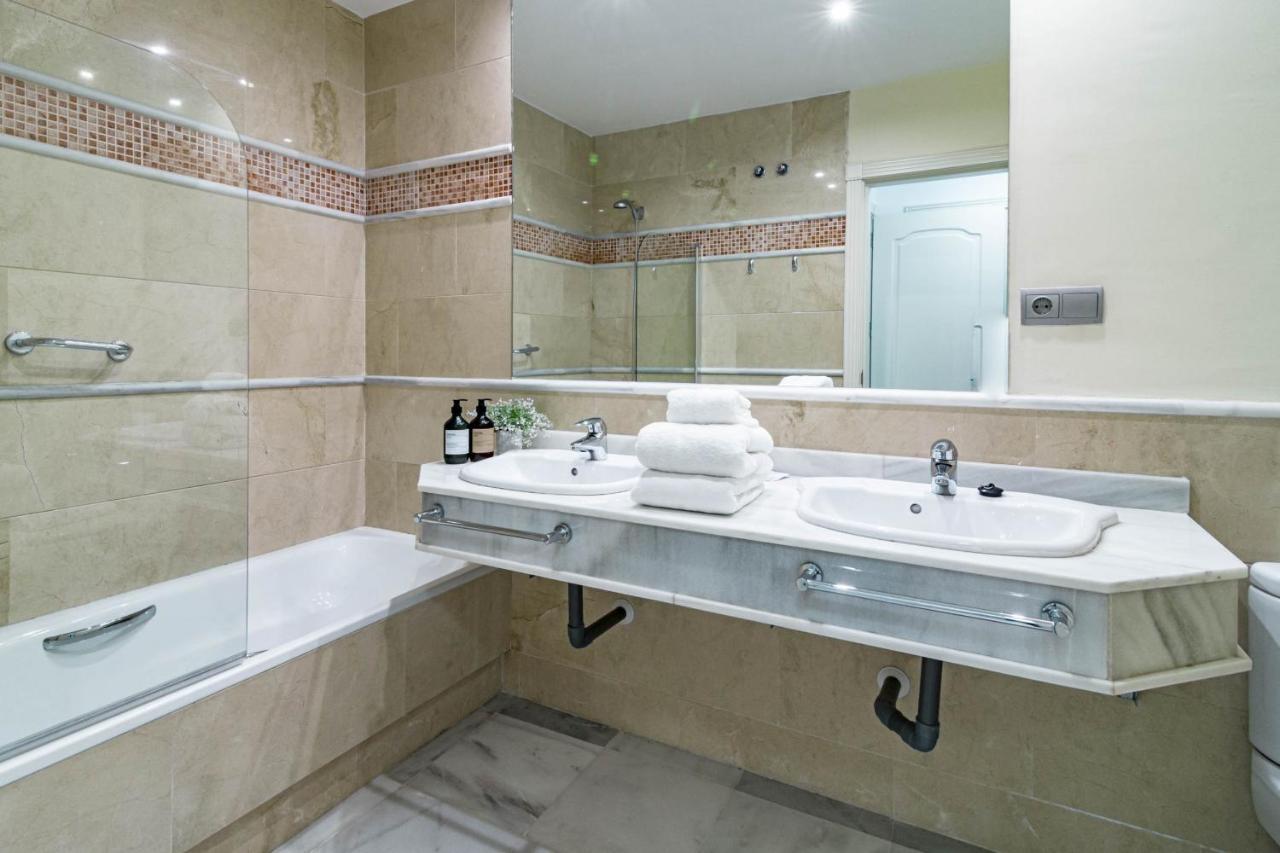 Fa- Luxury 2 Bedroom Apt Fuente Aloha Marbella Eksteriør billede